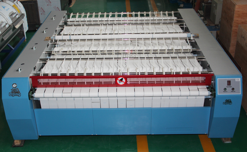 高速燙平機(jī) 高速燙平機(jī)